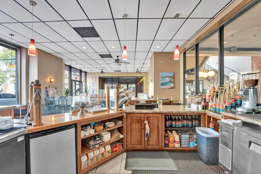 More Photos Of 109 N Main St, Memphis Apartments For Sale