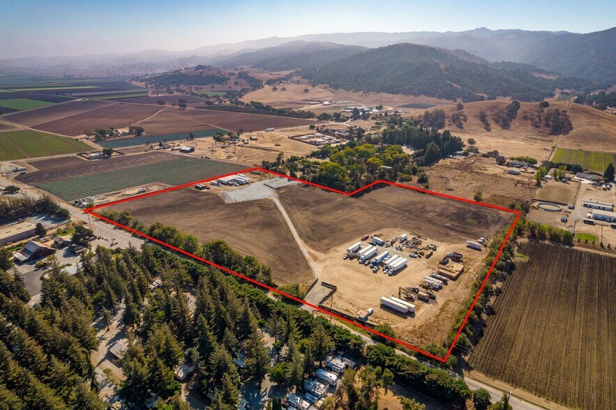 451 Old San Juan Hollister Rd, San Juan Bautista, CA 95045 Land For