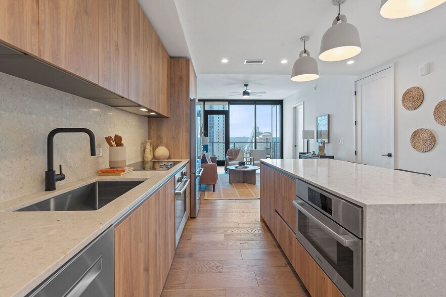 More Photos Of , Austin Multifamily For Sale