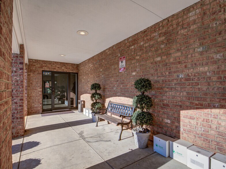 More Photos Of 313 Park Ave, Falls Church Medical For Lease