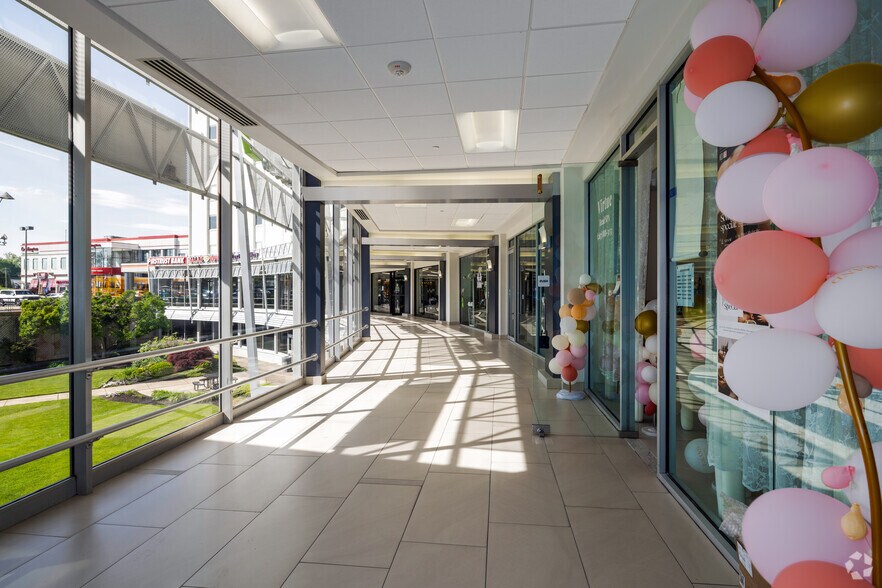 More Photos Of 261 Old York Rd, Jenkintown Medical For Lease
