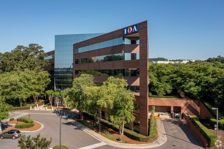 Primary Photo Of 3535 Grandview Pky, Birmingham Office For Lease