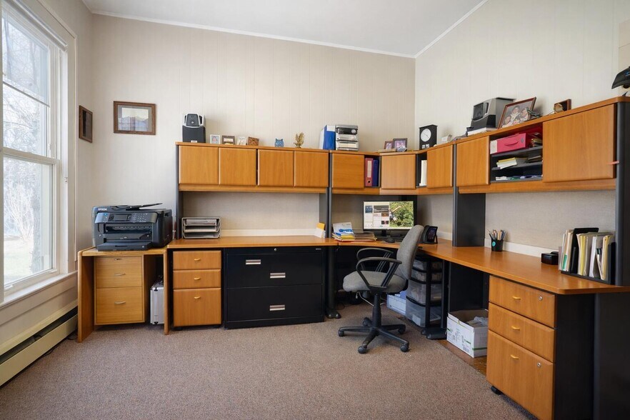 More Photos Of 125 E 5th St, Walsenburg Office For Sale