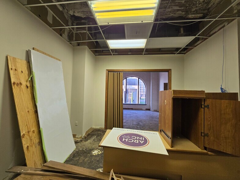 More Photos Of 109 N Main St, Memphis Apartments For Sale