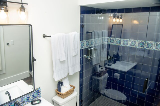 More Photos Of 62 Cuna St, Saint Augustine Storefront Retail Residential For Sale