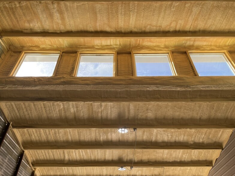 More Photos Of 5000 Gholson Rd, Waco Warehouse For Lease