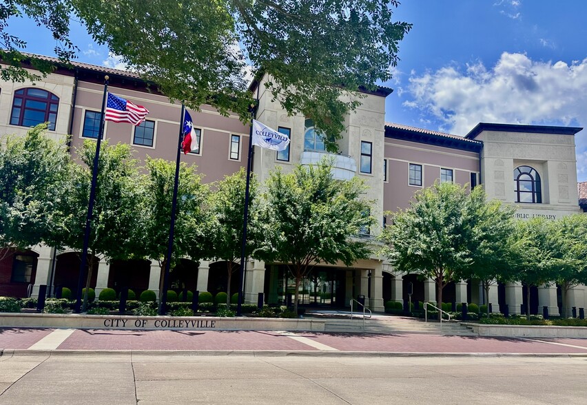 More Photos Of 99 Main St, Colleyville Storefront Retail Office For Lease