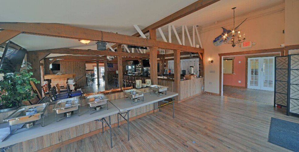 More Photos Of 3225 Sound Ave, Riverhead Storefront Retail Office For Sale