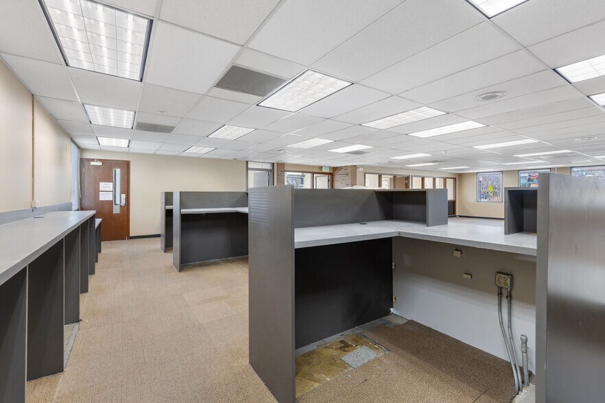 More Photos Of 200 N Public Rd, Lafayette Bank For Sale