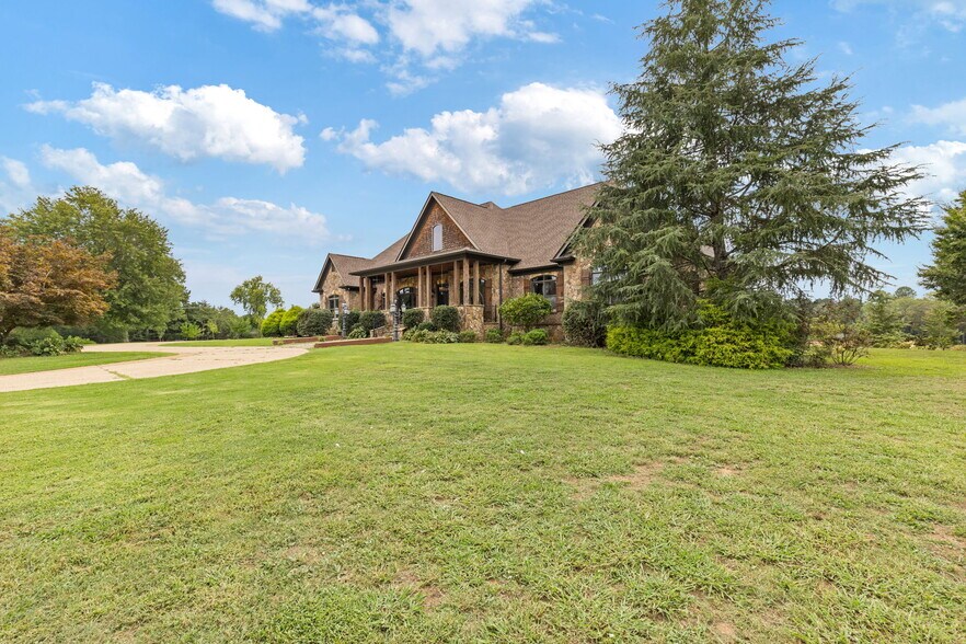 More Photos Of 2932 Highway 124 W, Jefferson Specialty For Sale