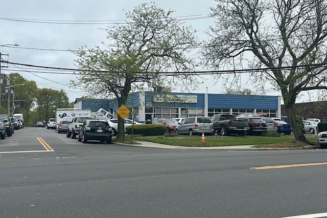 Primary Photo Of 397 E Main St, Smithtown Showroom For Sale