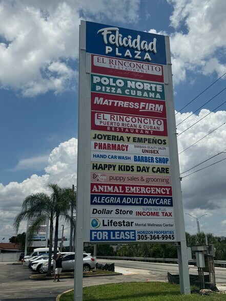 More Photos Of 2050 W 56th St, Hialeah Unknown For Lease