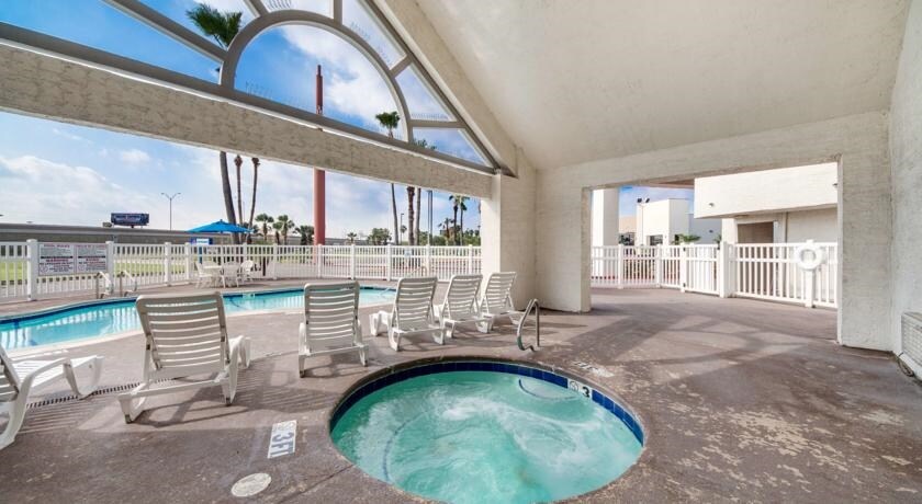 More Photos Of 2377 N Expressway 83, Brownsville Hotel For Sale