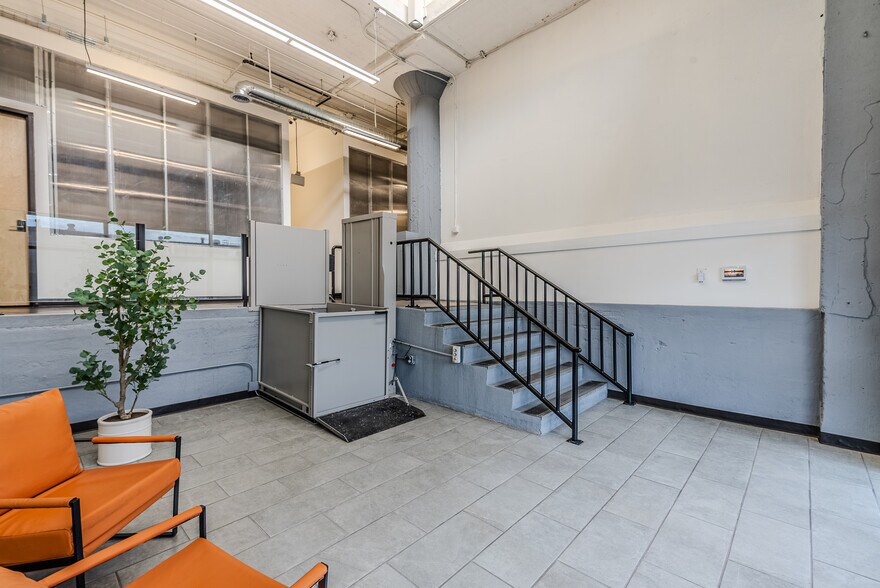 More Photos Of 1601 Magoffin Ave, El Paso Office Residential For Lease