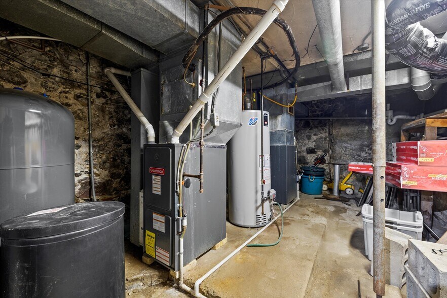 More Photos Of 165 Main St, Sullivan Restaurant For Sale