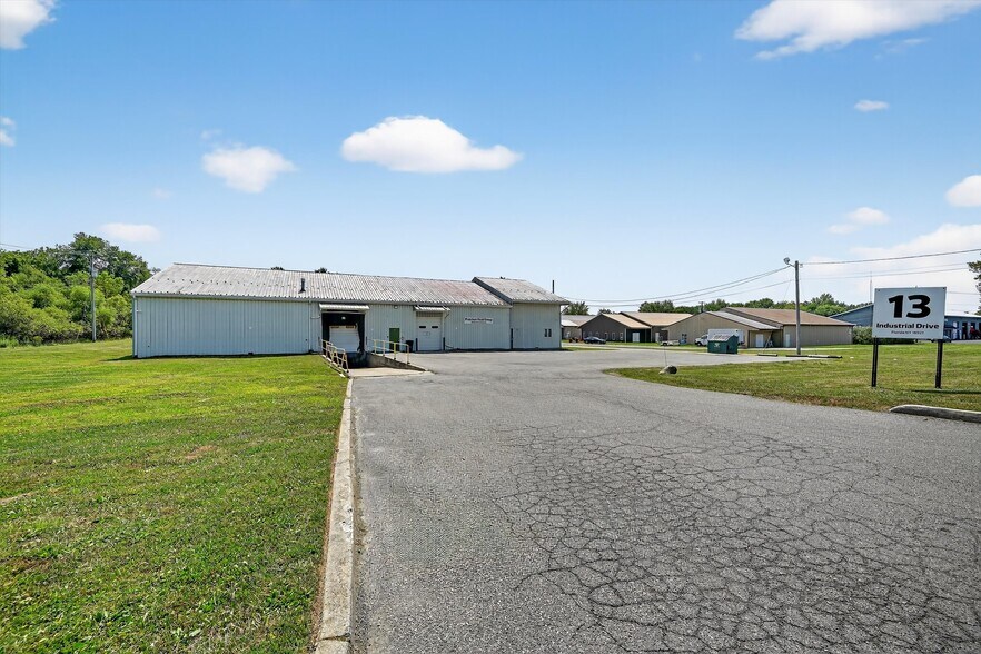 More Photos Of 13 Industrial Dr, Florida Industrial For Sale