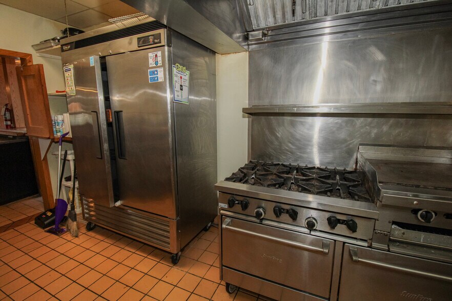 More Photos Of 125 Main St, Huron Bowling Alley For Sale