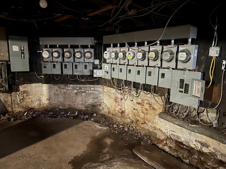 More Photos Of 300 Watchung Ave, Orange Apartments For Sale