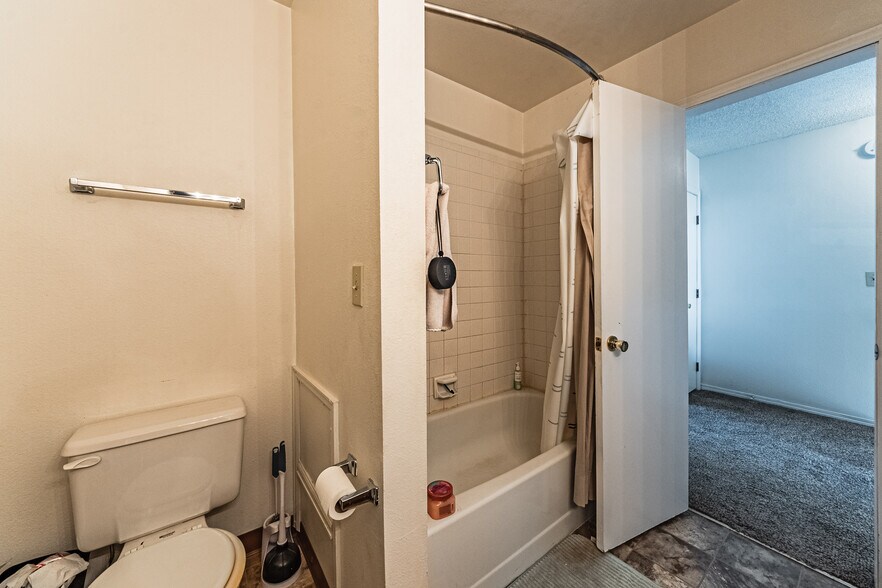 More Photos Of 6970 Peyote Way, Colorado Springs Apartments For Sale