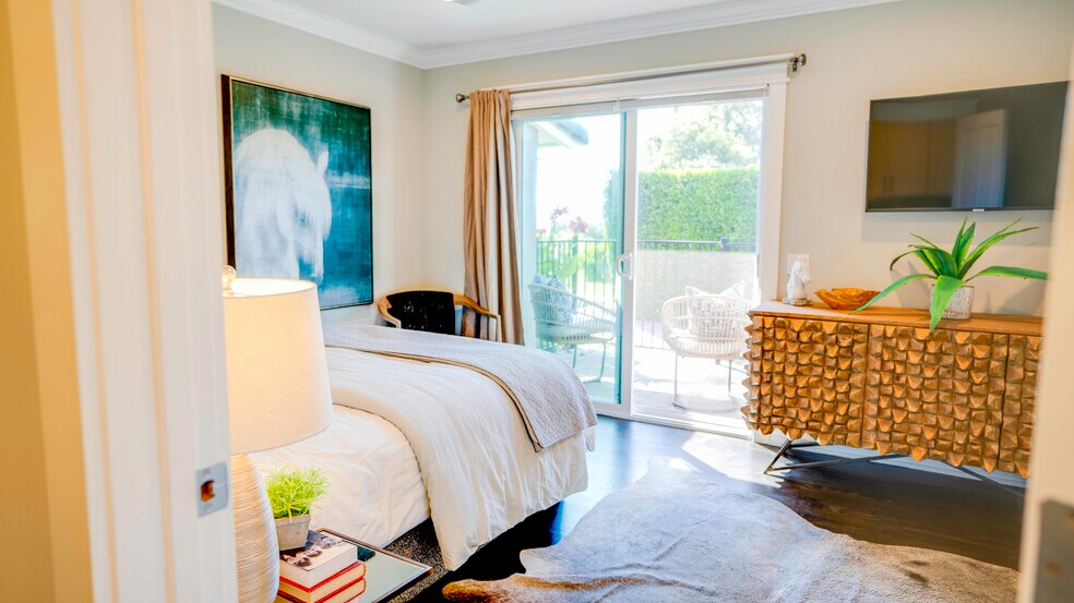 More Photos Of 4760 Calle Camarada, Santa Barbara Golf Course Driving Range For Sale