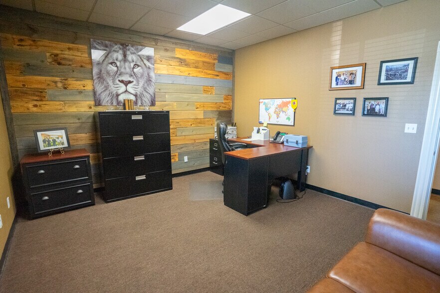 More Photos Of 800 S Stockton Ave, Ripon Warehouse For Sale