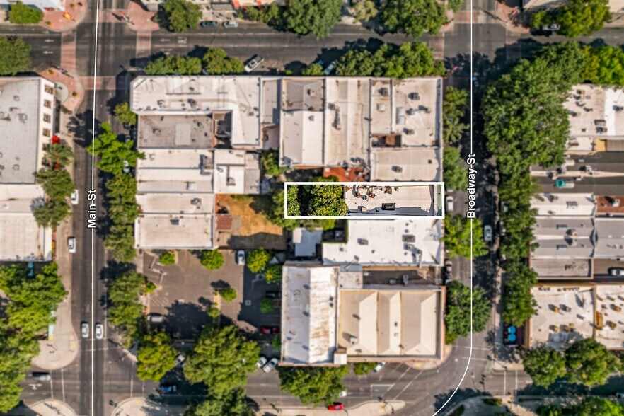 More Photos Of 131 Broadway St, Chico Restaurant For Sale