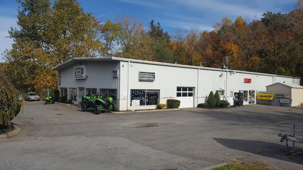 More Photos Of 5512 Route 9w, Marlboro Auto Dealership For Sale
