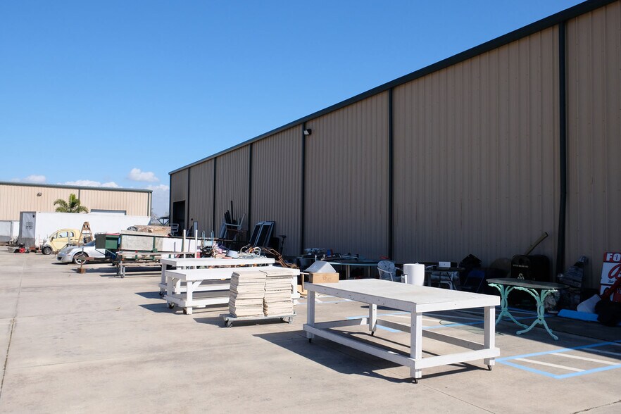 More Photos Of 5271 US Highway 441 SE, Okeechobee Warehouse For Sale