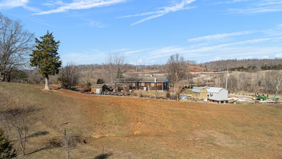 More Photos Of 5094 Frenchman Knob Rd Rd, Bonnieville Land For Sale