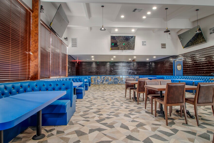 More Photos Of 2020 E Florida Ave, Hemet Restaurant For Sale