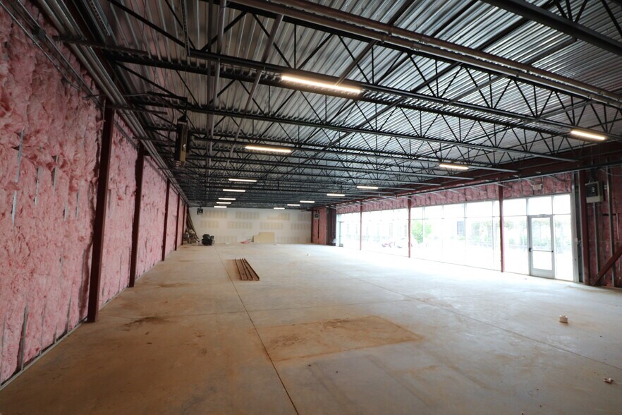 More Photos Of 3311 E 46th St, Tulsa Medical For Sale