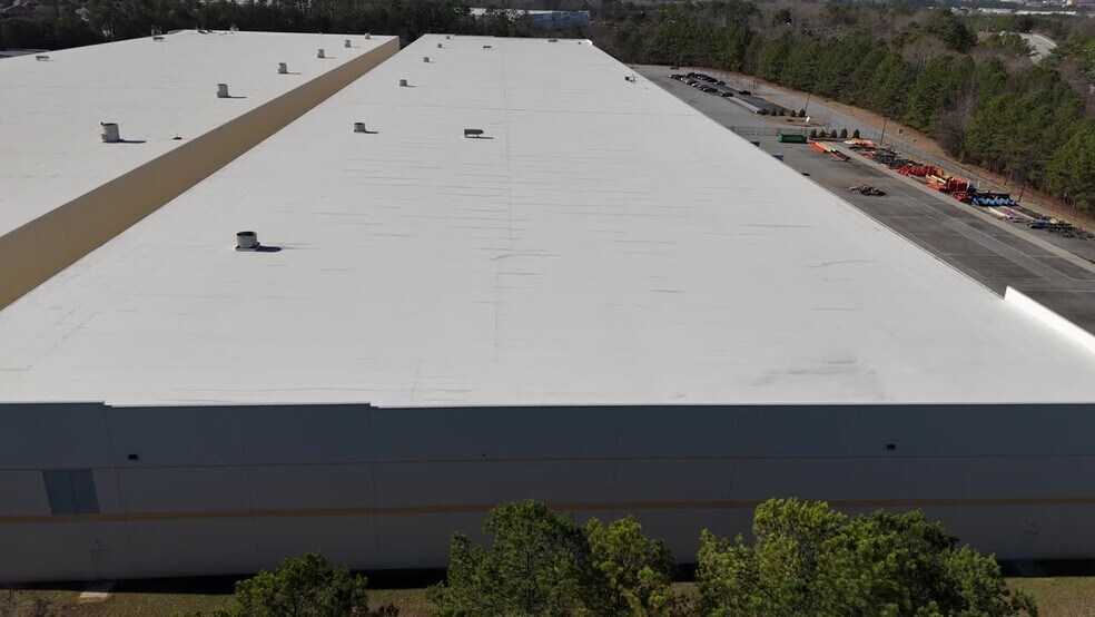 More Photos Of 7310 Oakley Industrial Blvd, Fairburn Warehouse For Lease