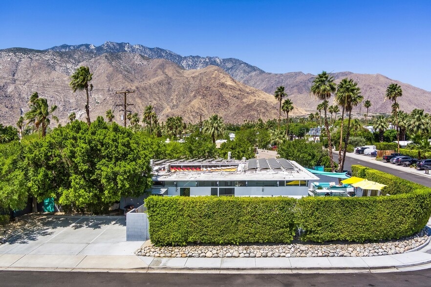 More Photos Of 795 E Chuckwalla Rd, Palm Springs Apartments For Sale