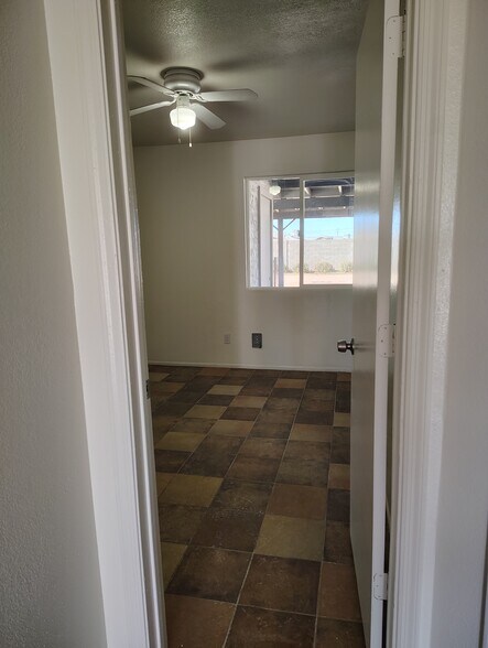 More Photos Of 2560 S Yavapai Rd, Apache Junction Multifamily For Sale