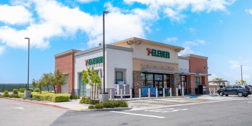 More Photos Of 20681 Van Buren Blvd, Riverside Land For Lease