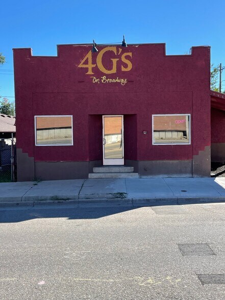 More Photos Of 3866-3880 S Broadway, Englewood Freestanding For Sale