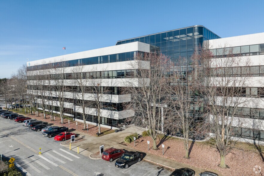 15 E Midland Ave, Paramus, NJ 07652 Office For Lease