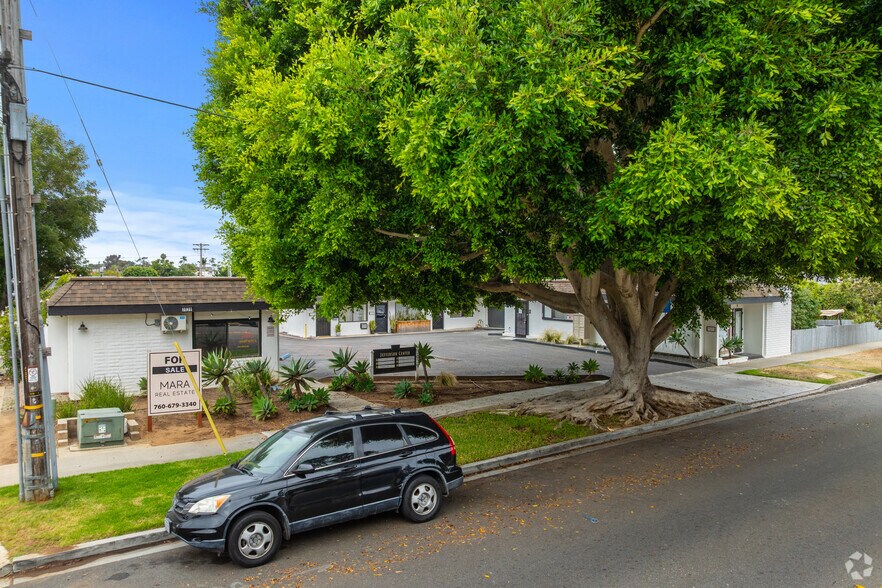 More Photos Of 3039 Jefferson St, Carlsbad Office For Sale
