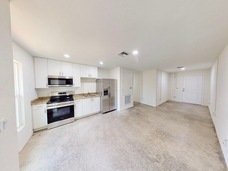 More Photos Of 2703 Avenue G, Fort Pierce Apartments For Sale