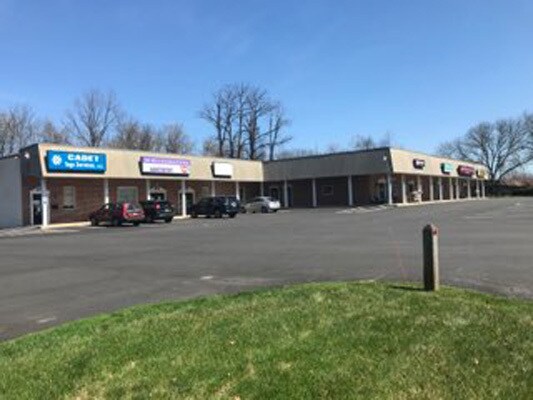 More Photos Of 337-349 W Main St, Birdsboro Storefront Retail Office For Lease