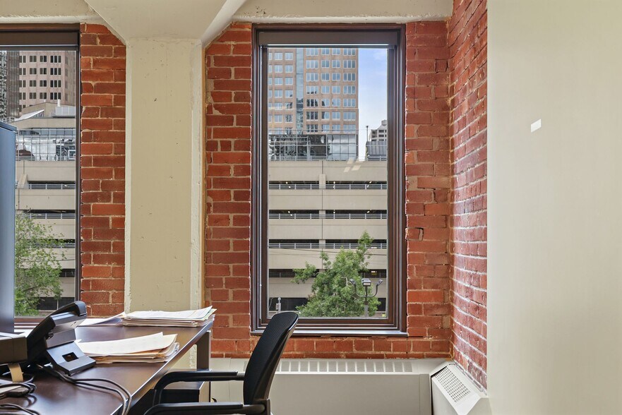 More Photos Of 322 11th Ave SW, Calgary Office For Lease