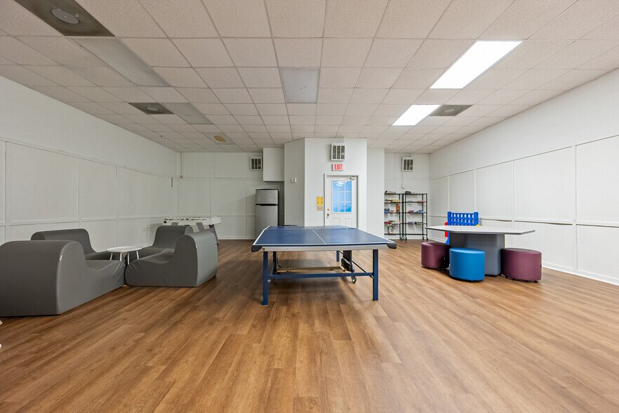 More Photos Of 516 N Main St, Hillsville Office Residential For Sale