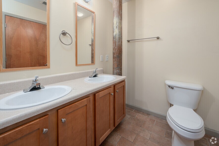 More Photos Of 2100 Main St, Porterdale Apartments For Lease