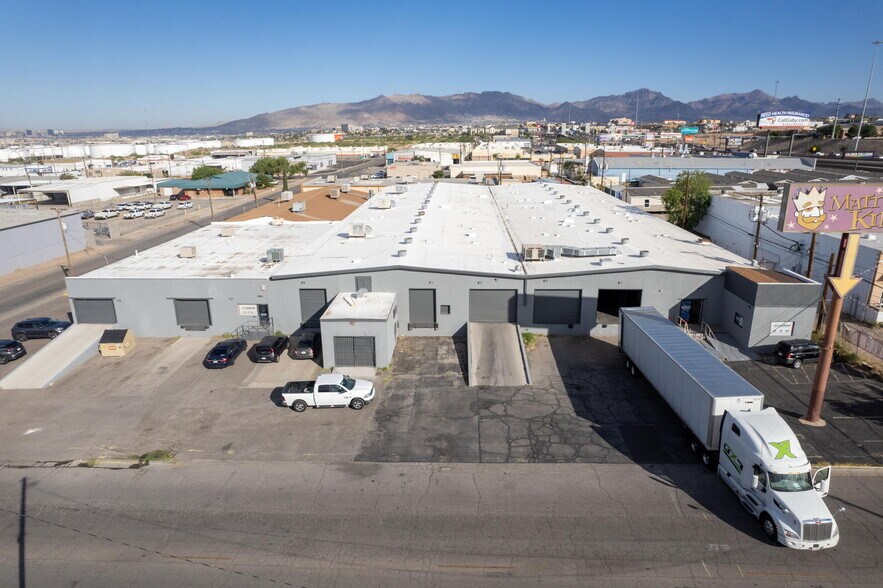 More Photos Of 1049-1051 Eastside Rd, El Paso Distribution For Lease
