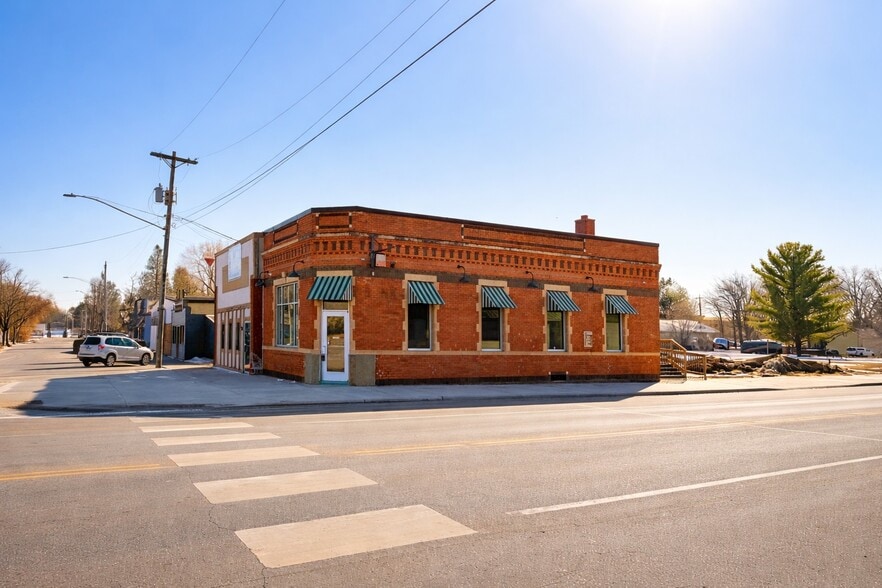 More Photos Of 104 Cedar Ave E, Pillager Storefront For Sale