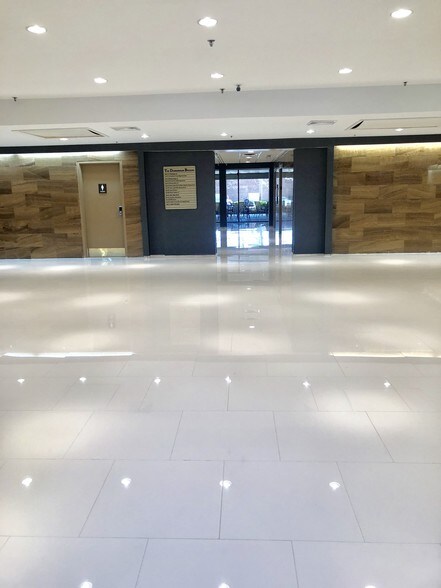 More Photos Of 200 Sheffield St, Mountainside Office For Lease