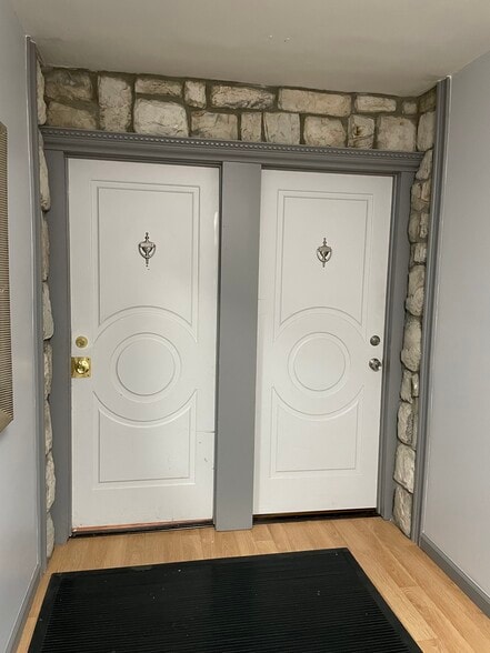 More Photos Of 3401-3403 Central St, Kansas City Apartments For Sale