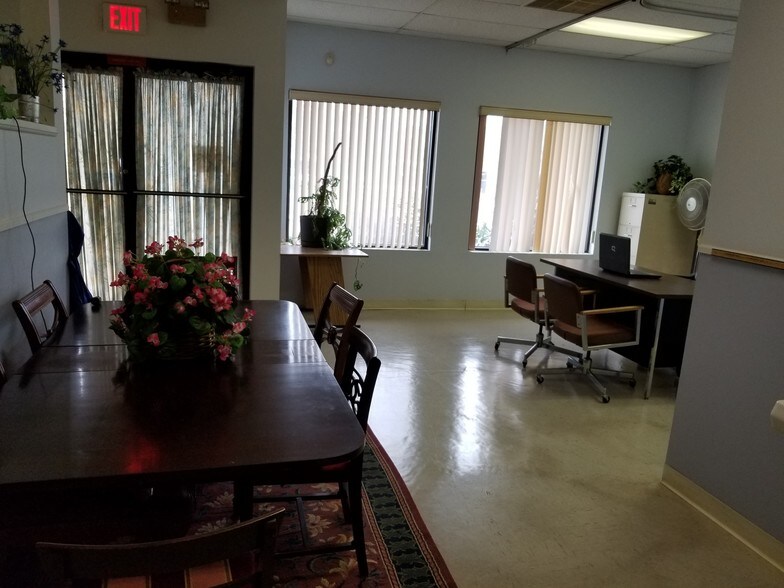 More Photos Of 1121 Route 47 S, Rio Grande Medical For Sale