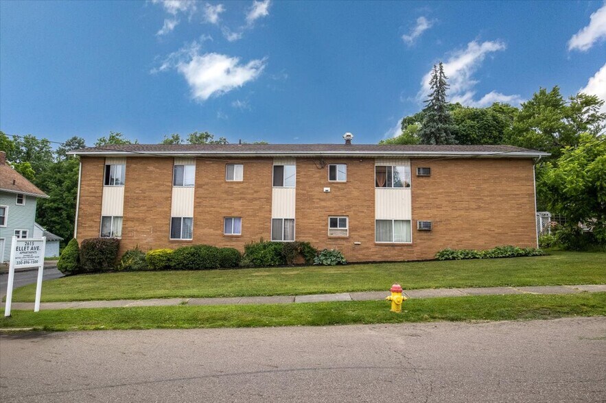More Photos Of 2615 Ellet Ave, Akron Apartments For Sale