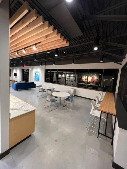 More Photos Of 2100 N Greenville Ave, Richardson Coworking Space